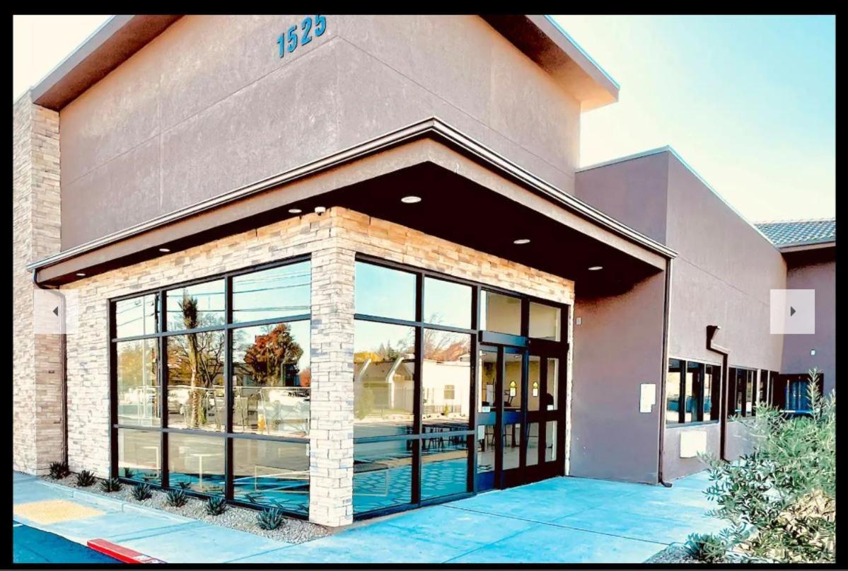 Hotel Ramada By Wyndham Modesto Yosemite Area Exteriér fotografie