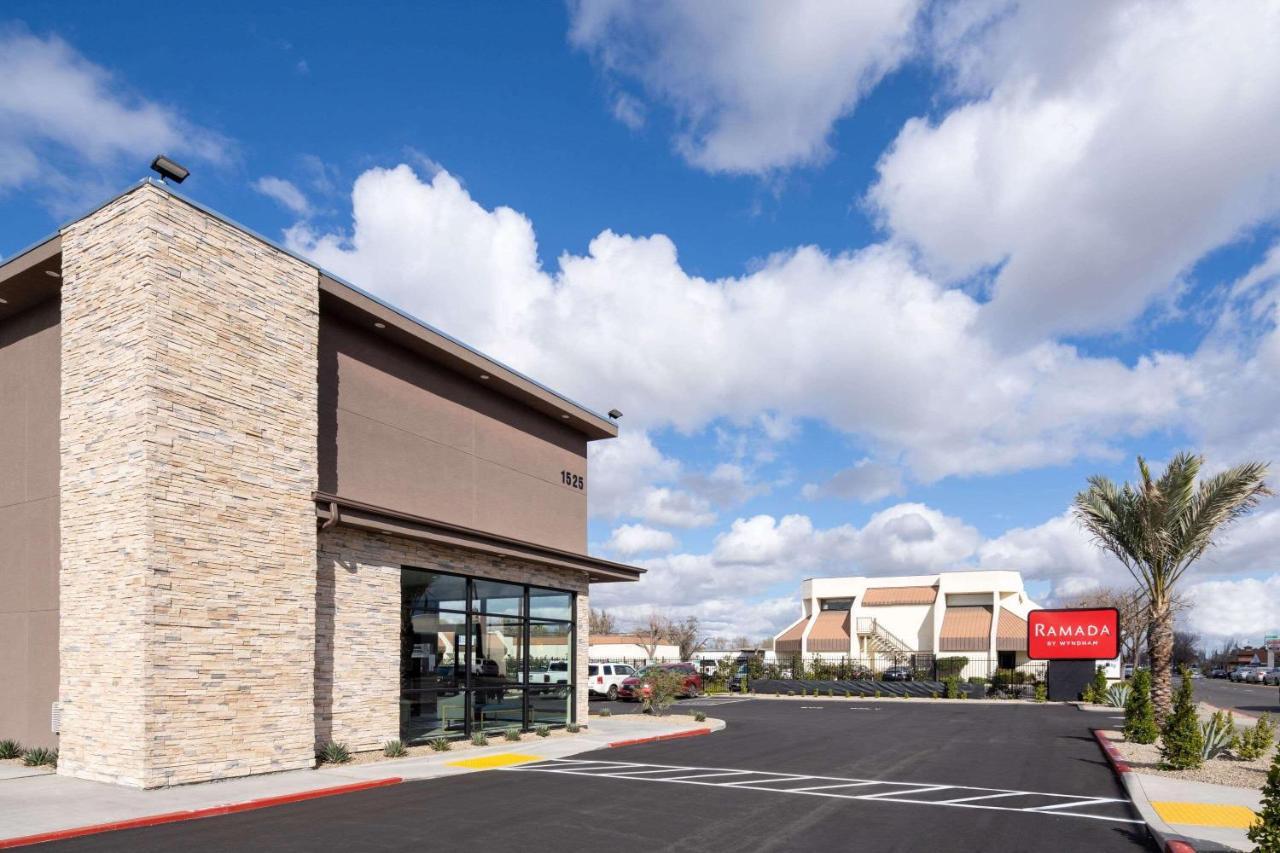 Hotel Ramada By Wyndham Modesto Yosemite Area Exteriér fotografie